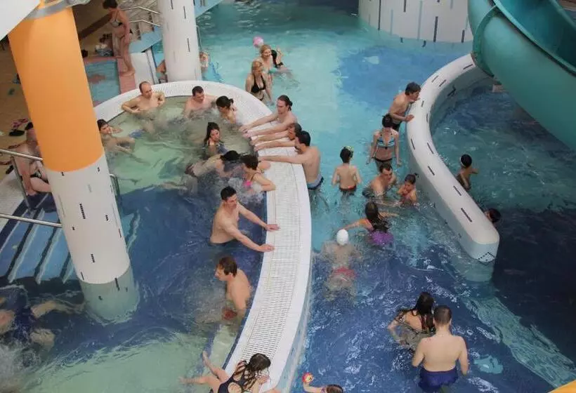 Majatalo Farkas Villa