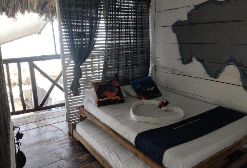 ペンション Hostel Ichtus