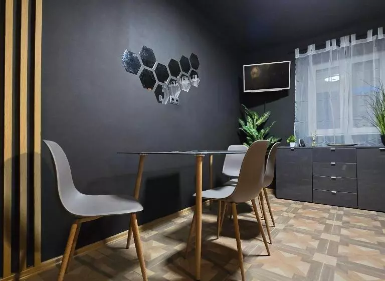 ペンション La Dragoș Studio 01   Apartament