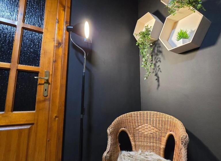 پانسیون La Dragoș Studio 01 Apartament