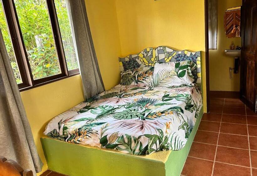 ペンション Mariposa Cabina