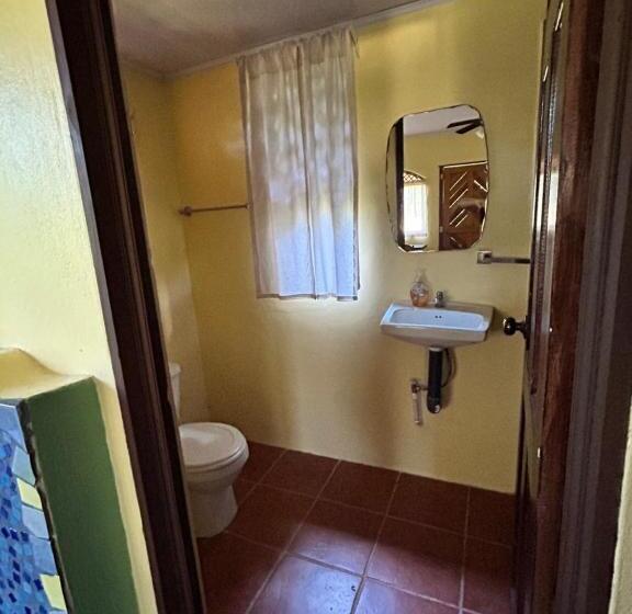 ペンション Mariposa Cabina