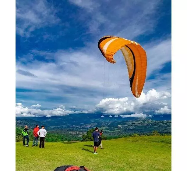 Aamiaismajoitus (B&B) Villa Simone French Ecolodge