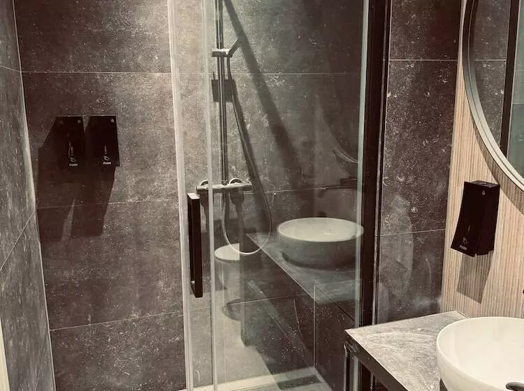 Boutique Hotel Hans Amsterdam Schiphol Airport
