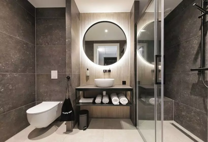 Boutique Hotel Hans Amsterdam Schiphol Airport