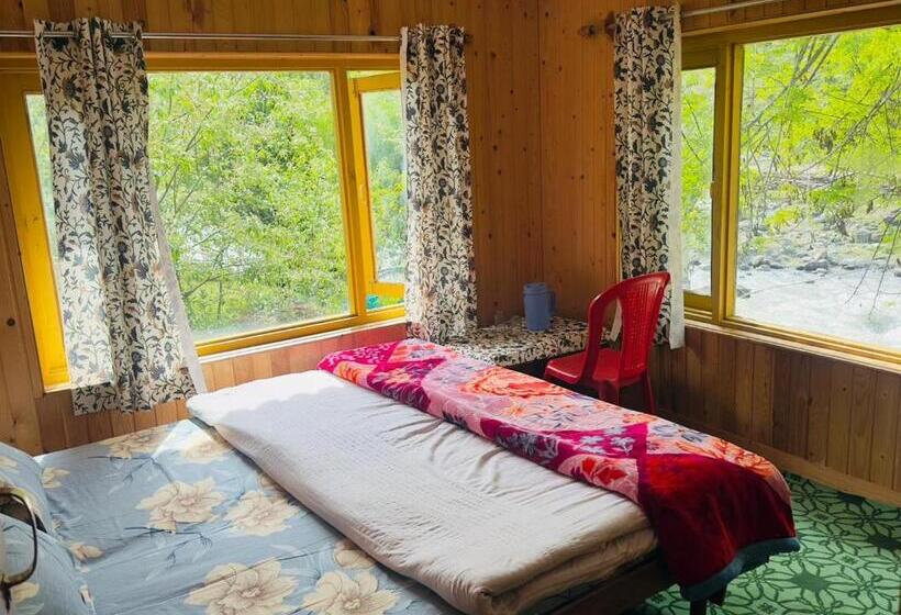 Hotell Munverser Palace