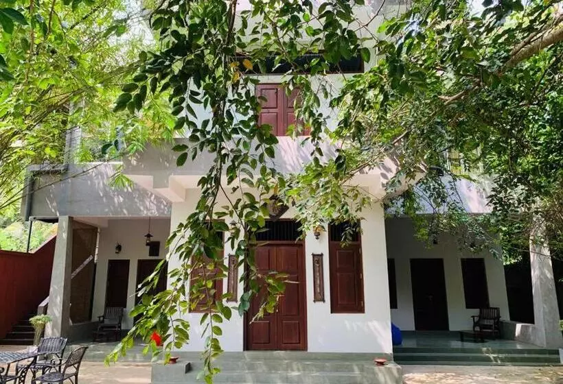 Hotelli Tambaka Villa