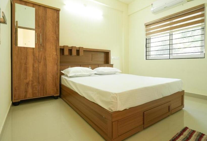 Pensió Medi Home Group