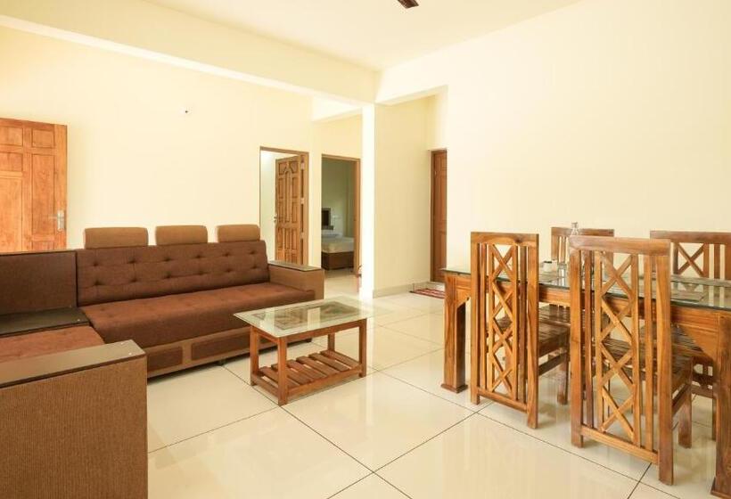 Pensió Medi Home Group