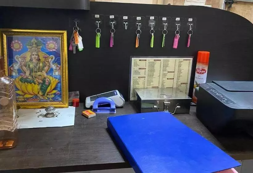 ホテル Shree Prabhu