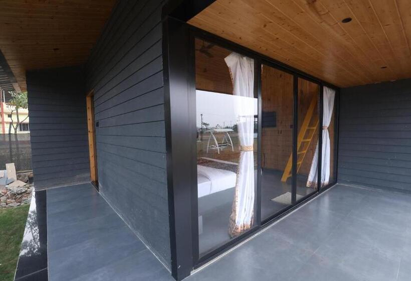 Shreephal Luxurious Resort Best Resort In Saputara