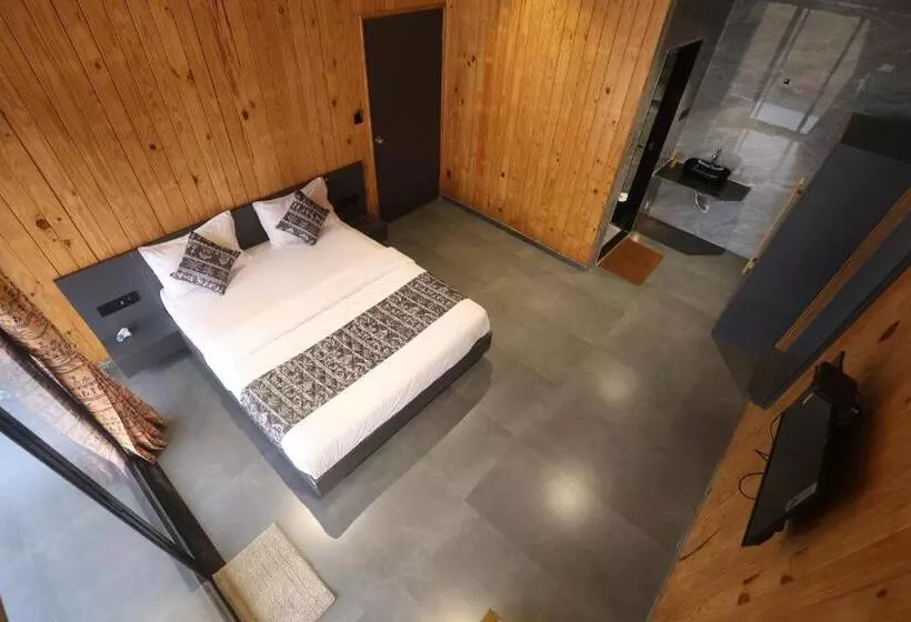 Shreephal Luxurious Resort  Best Resort In Saputara