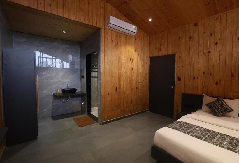 Shreephal Luxurious Resort Best Resort In Saputara