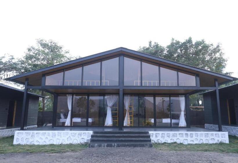 Shreephal Luxurious Resort Best Resort In Saputara