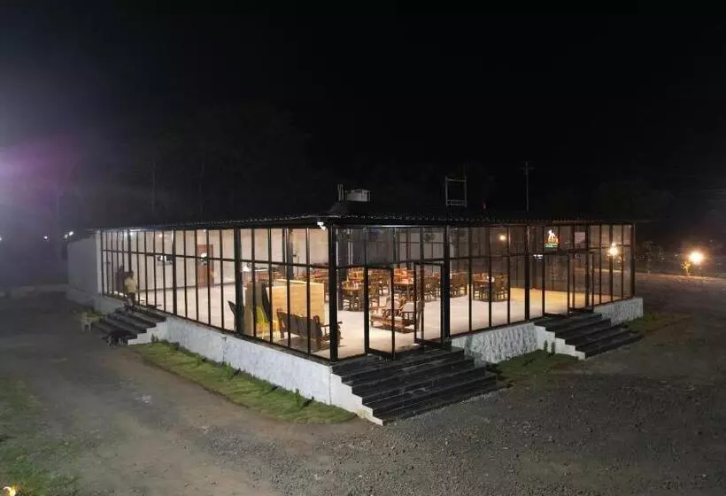 Shreephal Luxurious Resort  Best Resort In Saputara