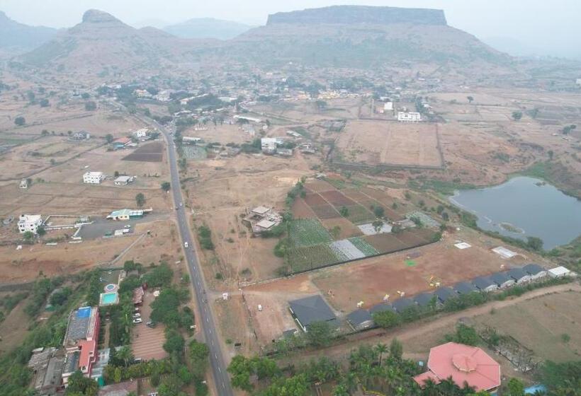 Shreephal Luxurious Resort Best Resort In Saputara