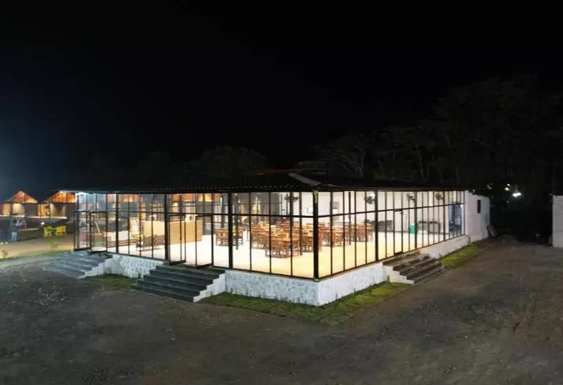 Shreephal Luxurious Resort  Best Resort In Saputara