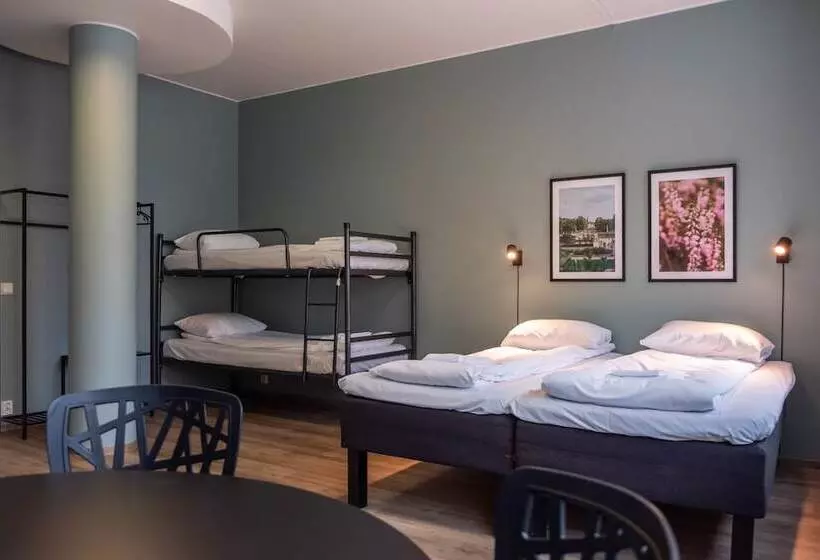 Retkeilymaja Bunks At Rode