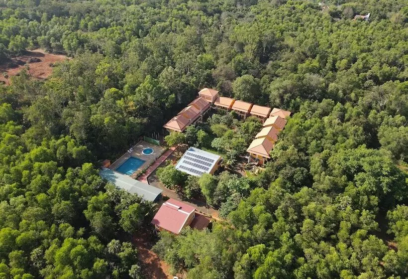 Hotelli Auro Wellness Castle