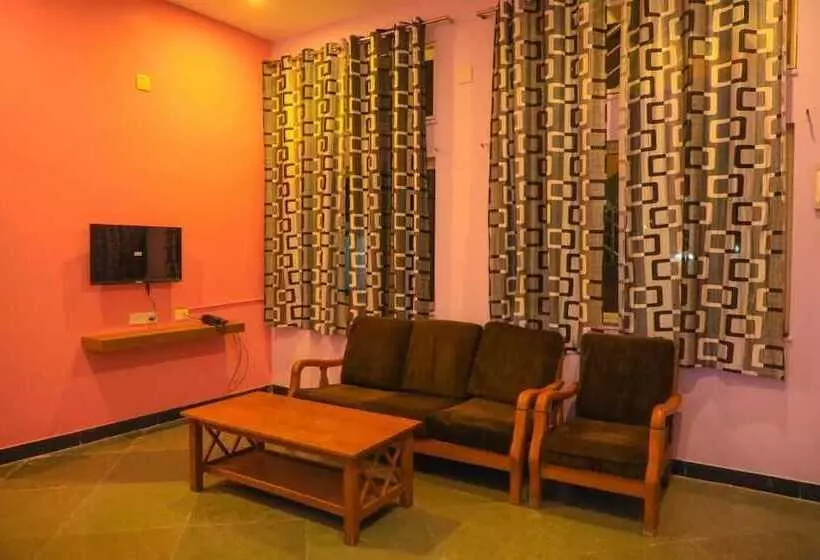Hotelli Auro Wellness Castle