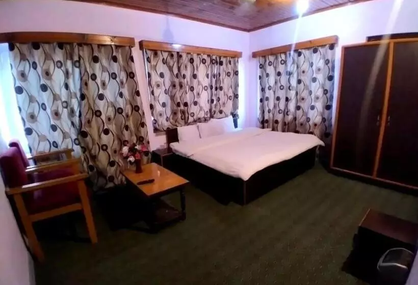 ホテル Sheesha Residency , Srinagar