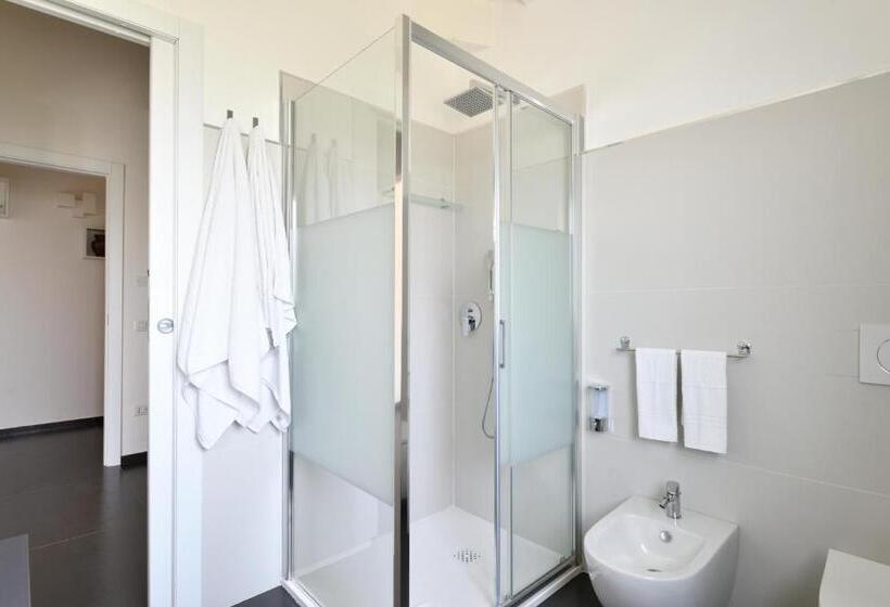 بنسيون Sa Omu Bianca 2