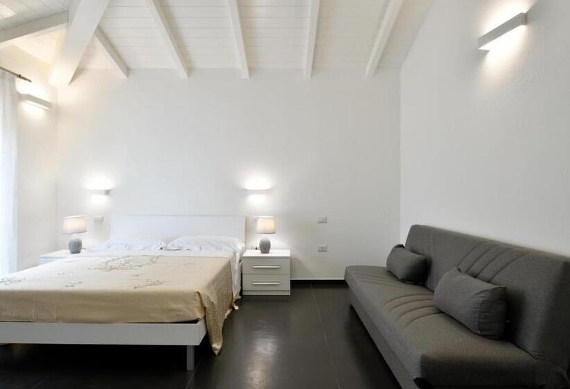 펜션 Sa Omu Bianca 2