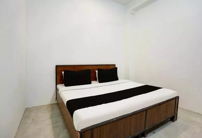 Spot On Dk Palace Hotel &ms