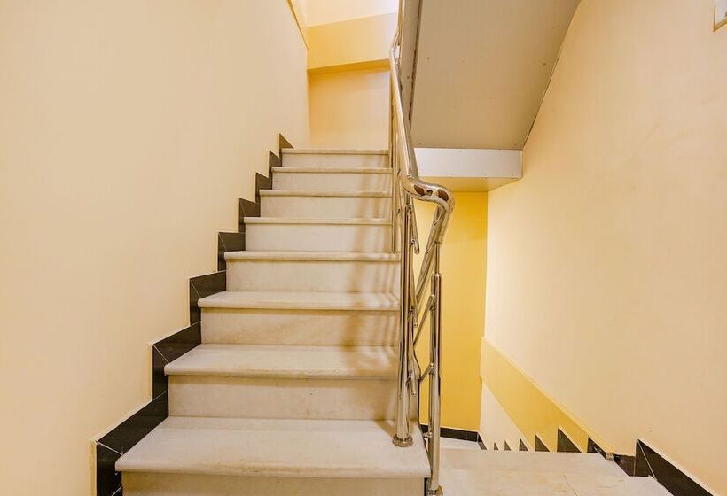 Hotell Fabexpress Kurla Inn   Nr Bkc