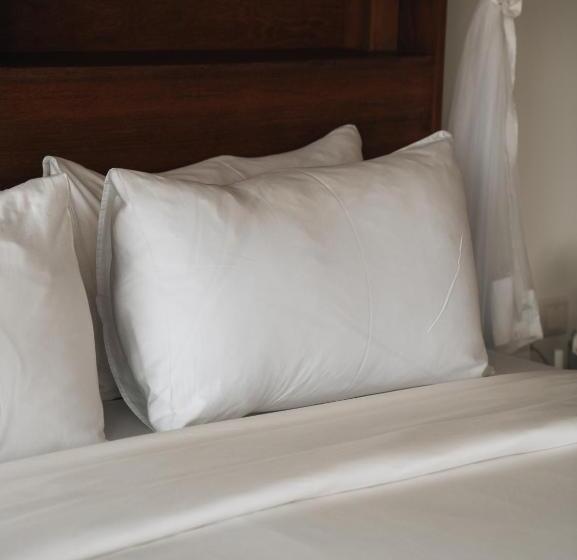 호텔 The Nine Mirissa