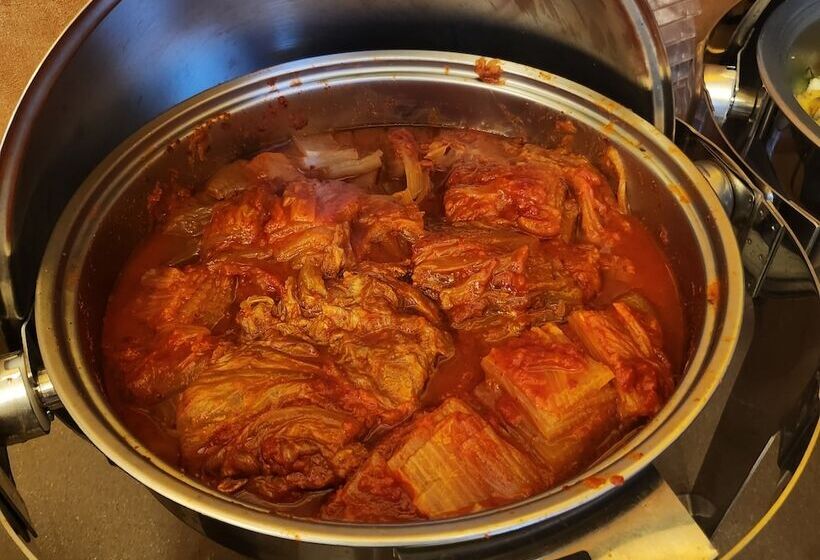 Blue Hotel And Resort