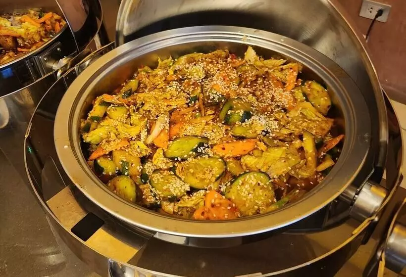 Blue Hotel And Resort