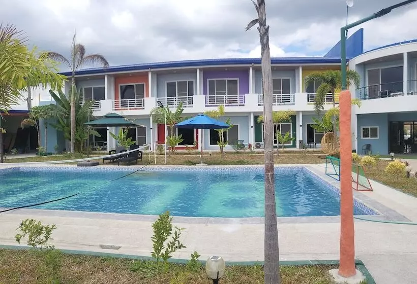 Blue Hotel And Resort