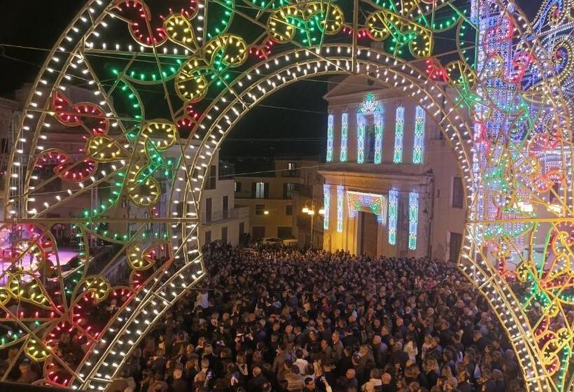 צימר Palazzo Montagna