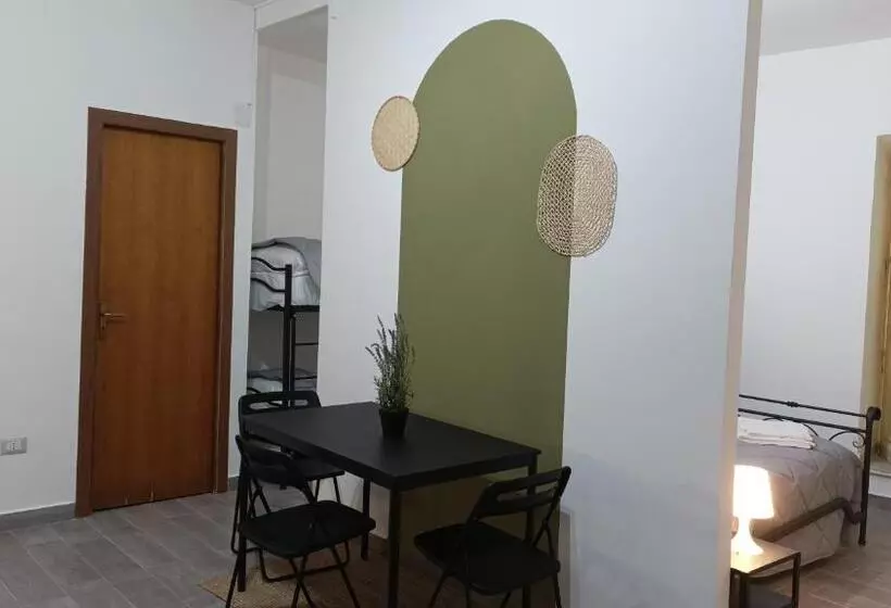 Aamiaismajoitus (B&B) Palazzo Montagna