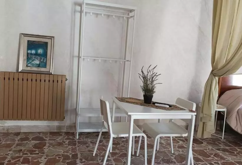 Aamiaismajoitus (B&B) Palazzo Montagna