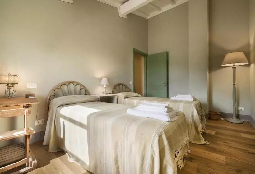 Hotelli Borgo Di Camporsevoli