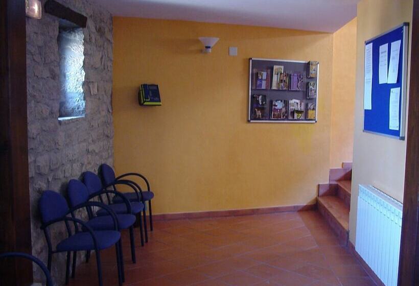 Albergue De Juventud Hostel