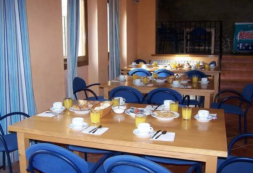 Albergue De Juventud   Hostel
