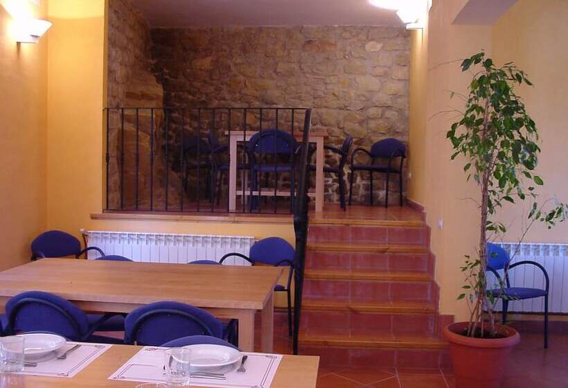 Albergue De Juventud Hostel