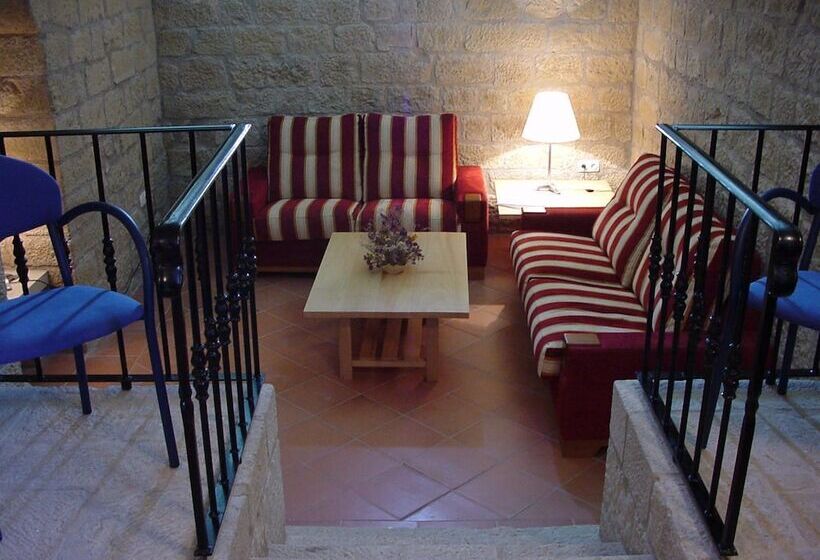 Albergue De Juventud Hostel