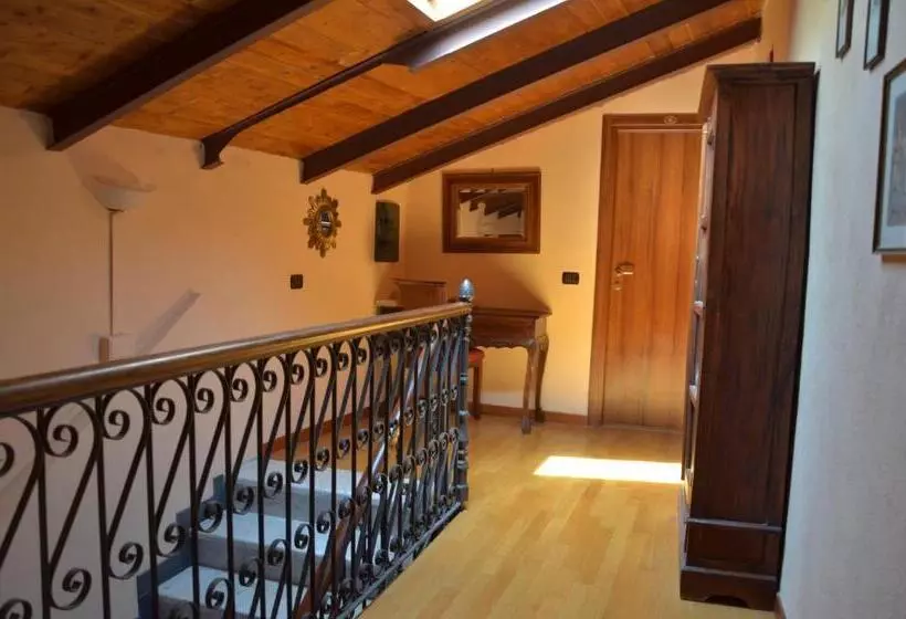 تختخواب و صبحانه Locanda Dal Moccia
