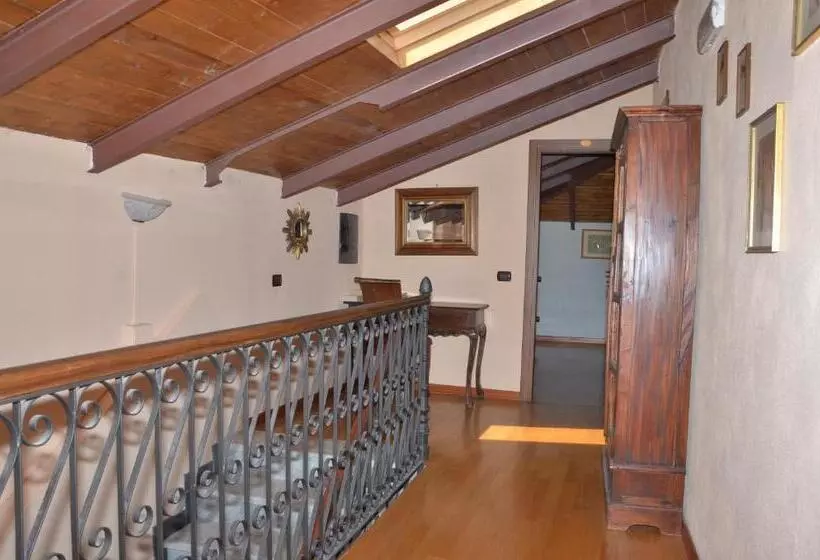 تختخواب و صبحانه Locanda Dal Moccia
