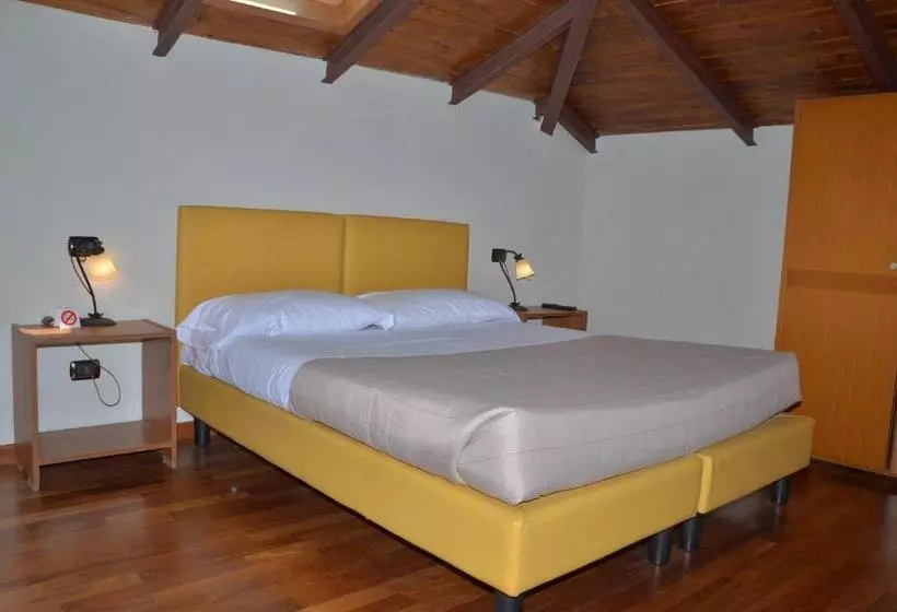 تختخواب و صبحانه Locanda Dal Moccia