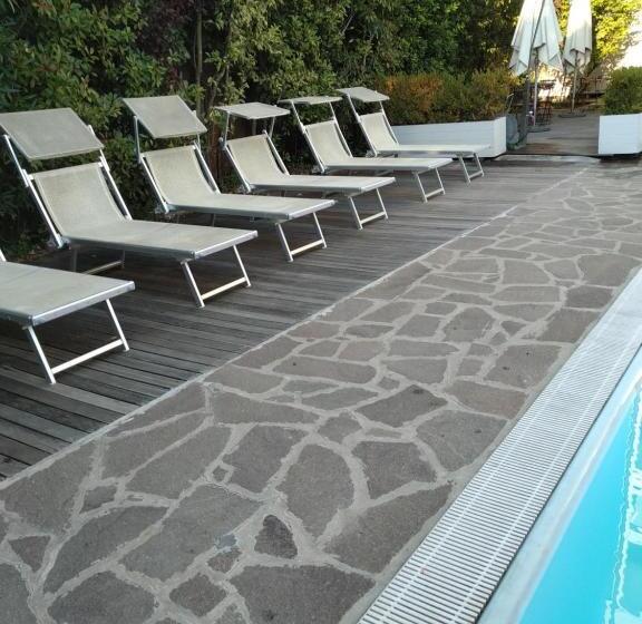 住宿加早餐  Magnolia Room & Breakfast