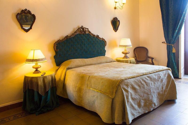 تختخواب و صبحانه Principe Di Francalanza