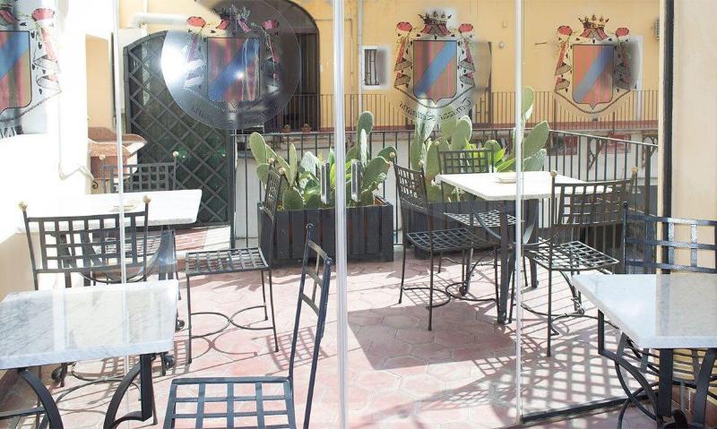 تختخواب و صبحانه Principe Di Francalanza