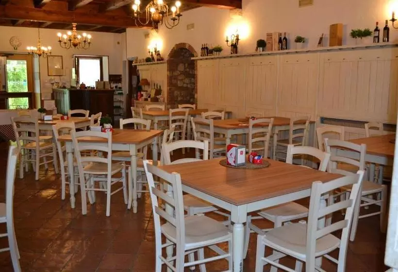 Hotelli Albergo Grobberio