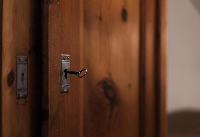 酒店 Dolomitenhof & Chalet Alte Post