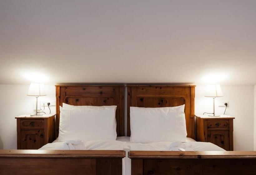 酒店 Dolomitenhof & Chalet Alte Post